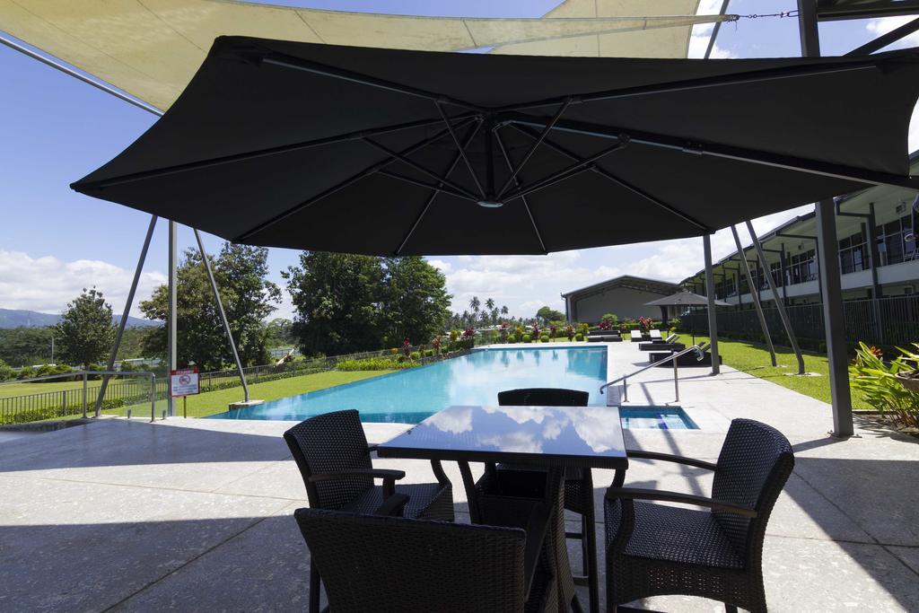 Crossroads Hotel Lae Omili Zewnętrze zdjęcie