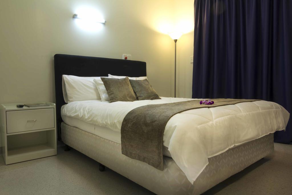 Crossroads Hotel Lae Omili Zewnętrze zdjęcie