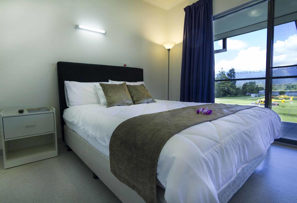 Crossroads Hotel Lae Omili Zewnętrze zdjęcie